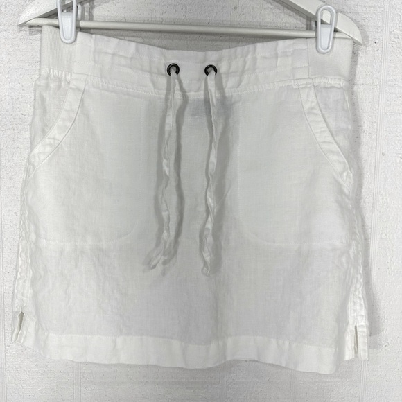 Athleta Dresses & Skirts - Athleta linen mini skirt white size 6